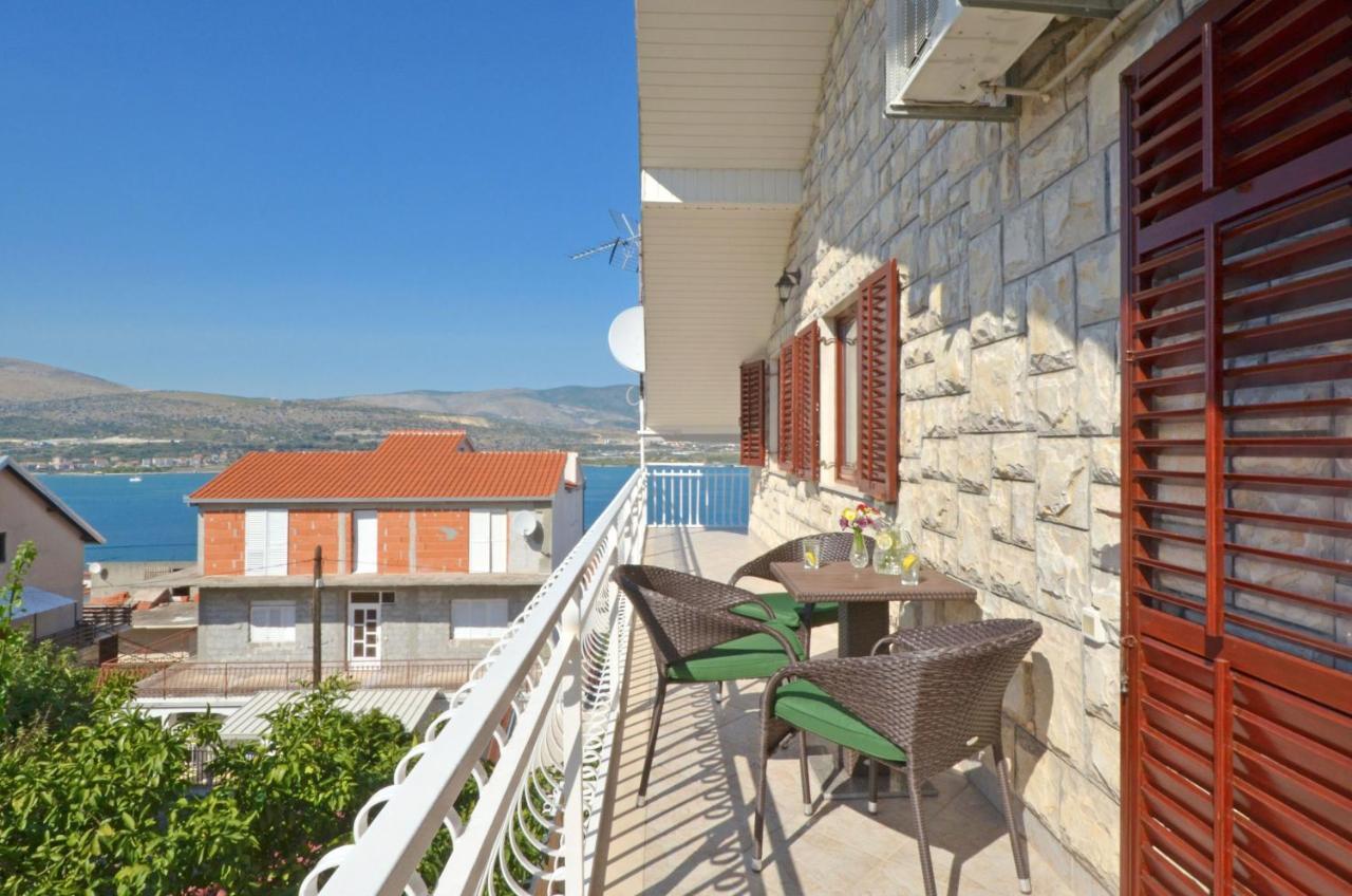 Apartments Pitesa Trogir Exterior foto