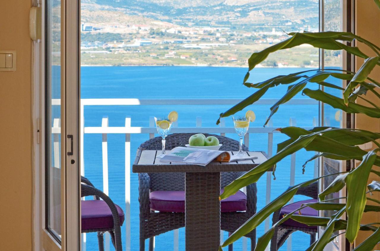 Apartments Pitesa Trogir Exterior foto