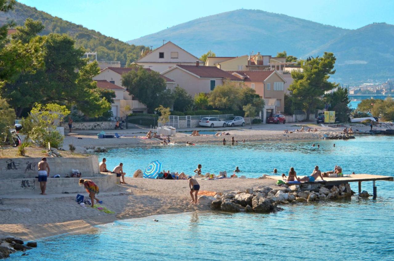 Apartments Pitesa Trogir Exterior foto