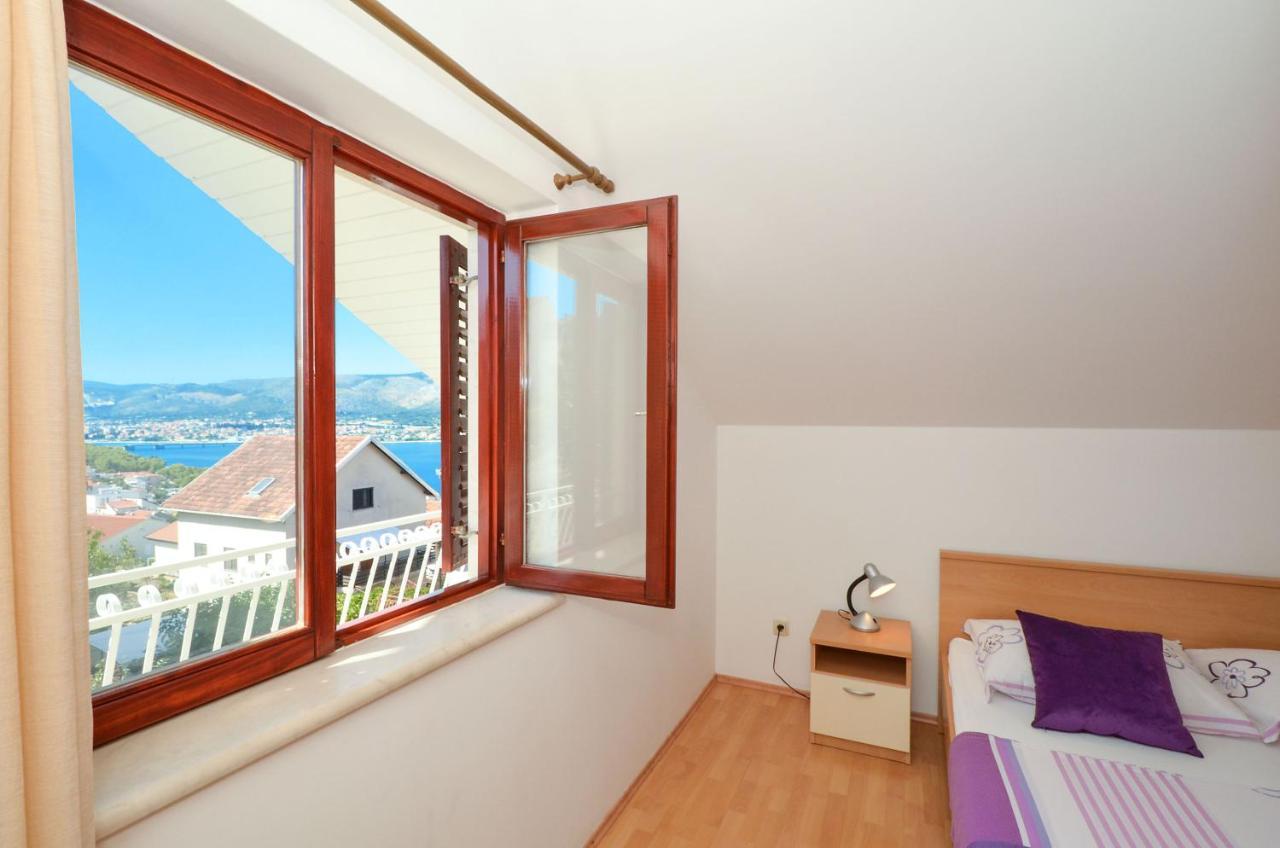 Apartments Pitesa Trogir Exterior foto