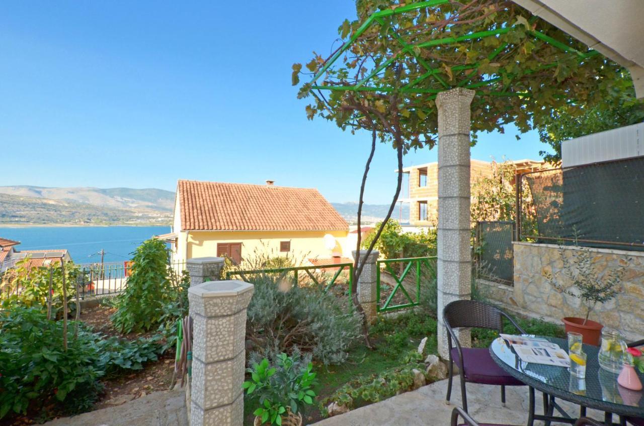 Apartments Pitesa Trogir Exterior foto